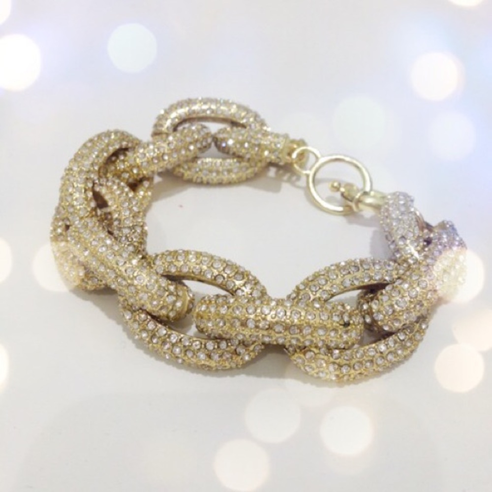 Pave statement bracelet - Picture 3 of 4